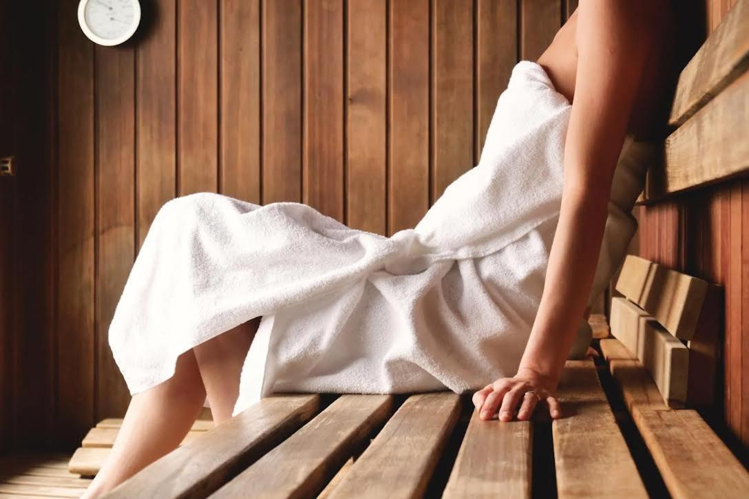 Les Horizons - Spa-Jacuzzi - Massage- Sauna - 4 Saisons - Piscine Chauffee Toute L'Annee - 800M Centre Ville Nyons Buitenkant foto
