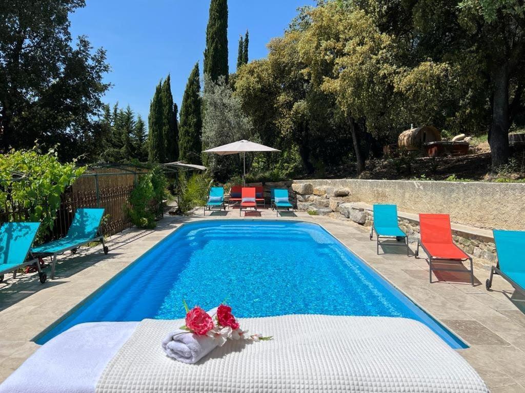 Les Horizons - Spa-Jacuzzi - Massage- Sauna - 4 Saisons - Piscine Chauffee Toute L'Annee - 800M Centre Ville Nyons Buitenkant foto