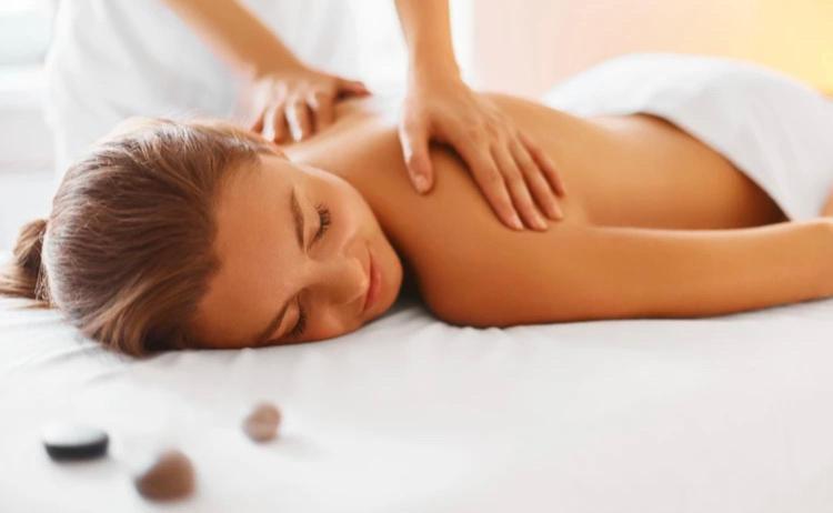 Les Horizons - Spa-Jacuzzi - Massage- Sauna - 4 Saisons - Piscine Chauffee Toute L'Annee - 800M Centre Ville Nyons Buitenkant foto